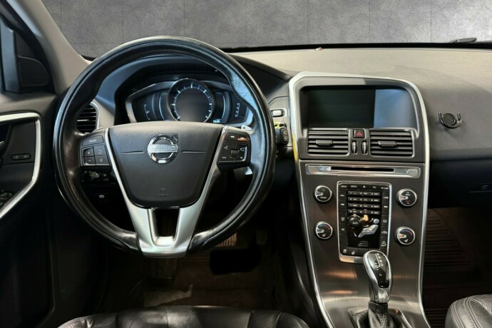 volvo-xc-60-diesel-2014-big-15