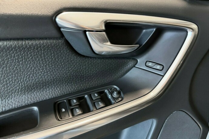 volvo-xc-60-diesel-2014-big-27