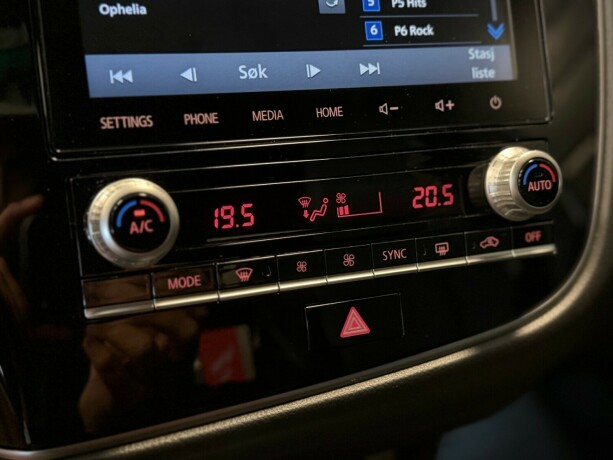 mitsubishi-outlander-elektrisitetbensin-2020-big-24