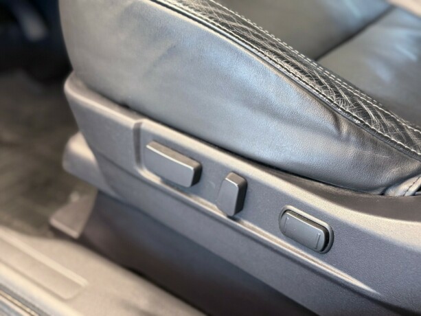 mitsubishi-outlander-elektrisitetbensin-2020-big-13