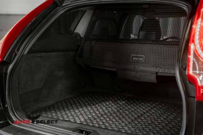 volvo-xc-60-diesel-2013-big-10