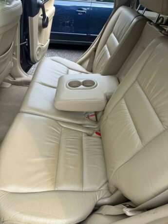 honda-cr-v-bensin-2008-big-28