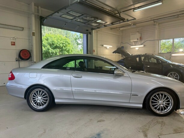 mercedes-benz-clk200-bensin-2003-big-7