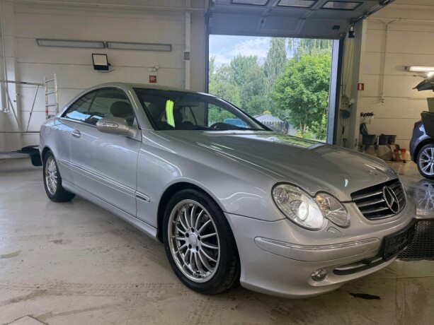 mercedes-benz-clk200-bensin-2003-big-8
