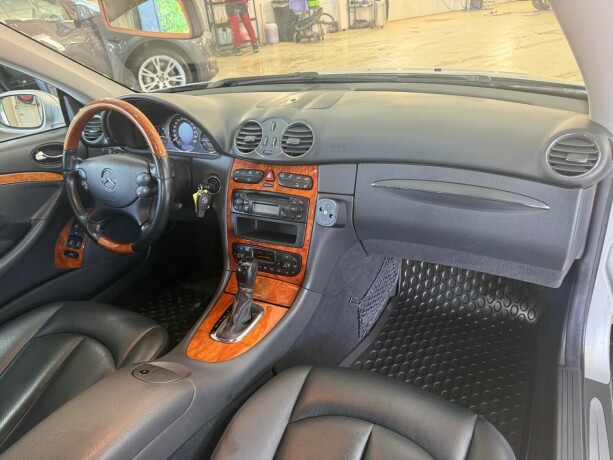 mercedes-benz-clk200-bensin-2003-big-10