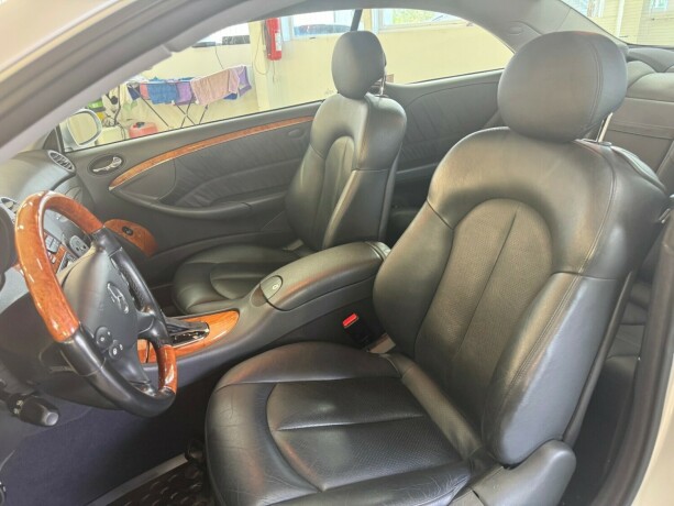 mercedes-benz-clk200-bensin-2003-big-17