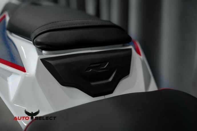 bmw-s1000-r-bensin-2017-big-11