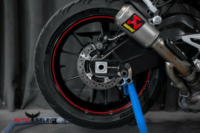 bmw-s1000-r-bensin-2017-big-10