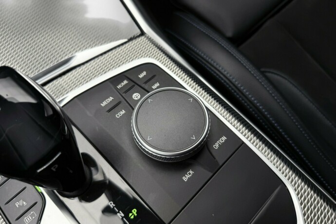 bmw-3-serie-elektrisitetbensin-2020-big-30