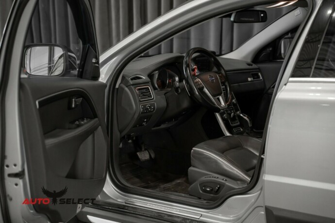 volvo-xc-70-diesel-2014-big-21