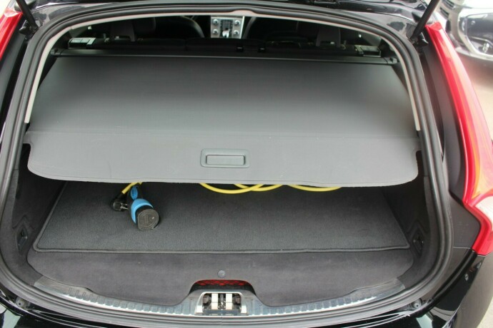 volvo-v60-elektrisitetdiesel-2018-big-6