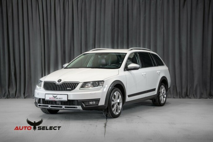 skoda-octavia-scout-bensin-2015-big-5