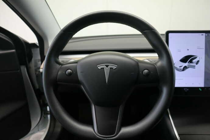 tesla-model-3-elektrisitet-2020-big-9