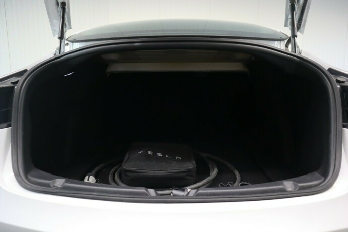 tesla-model-3-elektrisitet-2020-big-29