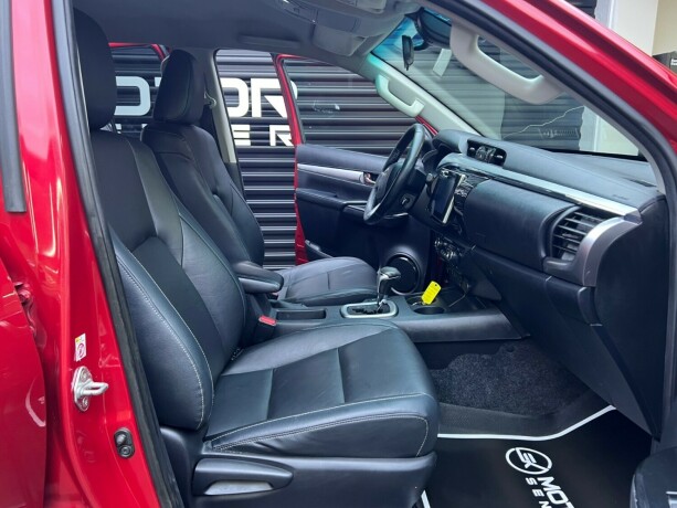 toyota-hilux-diesel-2016-big-26