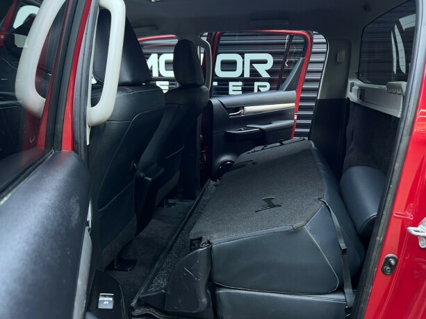 toyota-hilux-diesel-2016-big-27