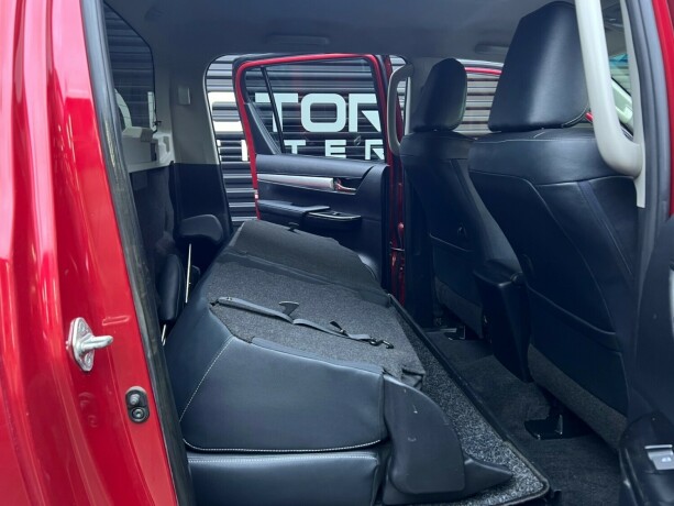 toyota-hilux-diesel-2016-big-28