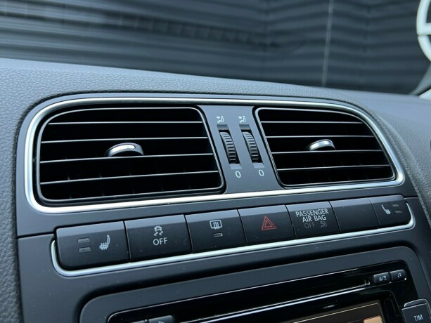 volkswagen-polo-cross-diesel-2011-big-14