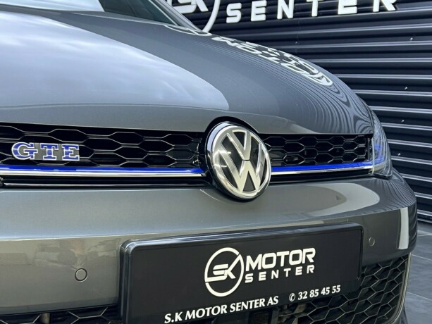 volkswagen-golf-elektrisitetbensin-2018-big-4