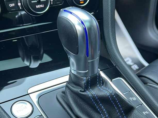volkswagen-golf-elektrisitetbensin-2018-big-22