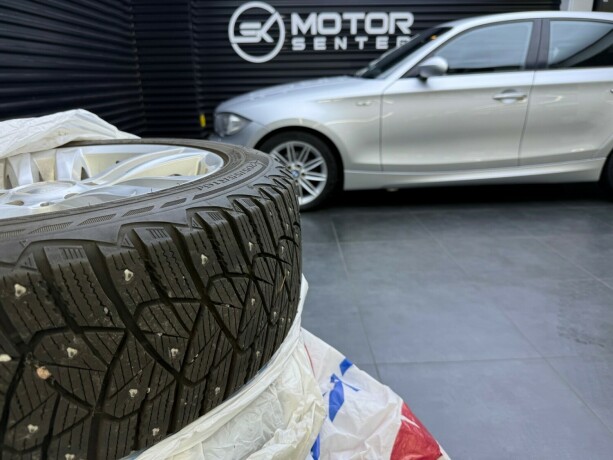 bmw-118d-diesel-2009-big-32