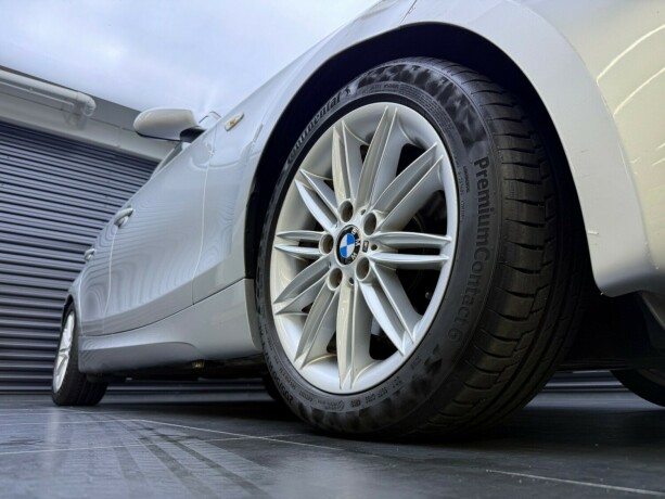 bmw-118d-diesel-2009-big-8