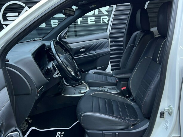 mitsubishi-outlander-elektrisitetbensin-2017-big-29