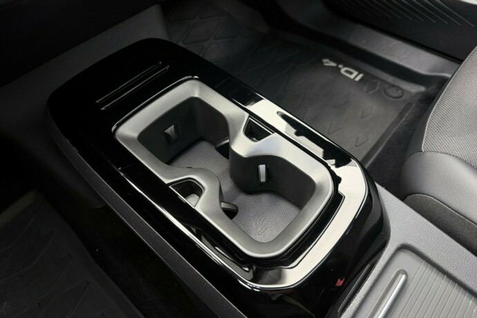 volkswagen-id4-gtx-elektrisitet-2022-big-35