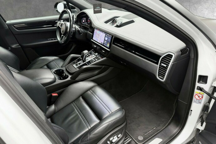 porsche-cayenne-bensin-2020-big-39