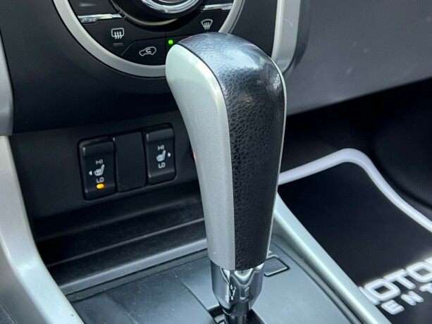 isuzu-d-max-diesel-2016-big-24