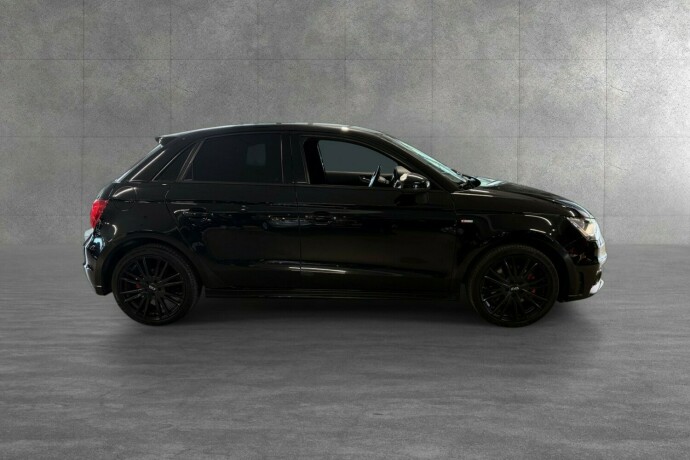audi-a1-bensin-2012-big-6