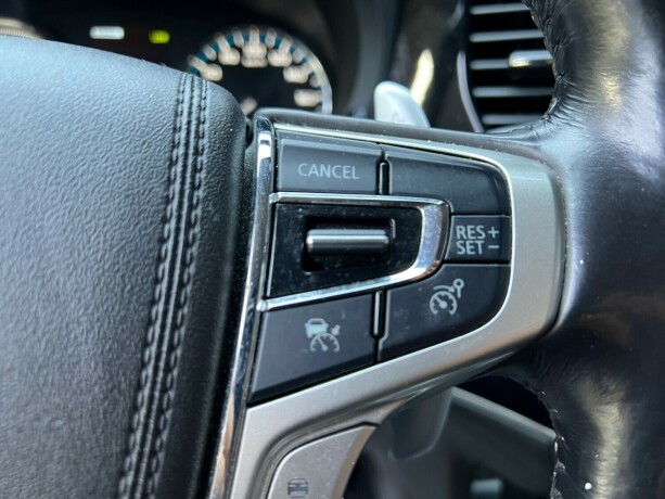 mitsubishi-outlander-elektrisitetbensin-2016-big-14