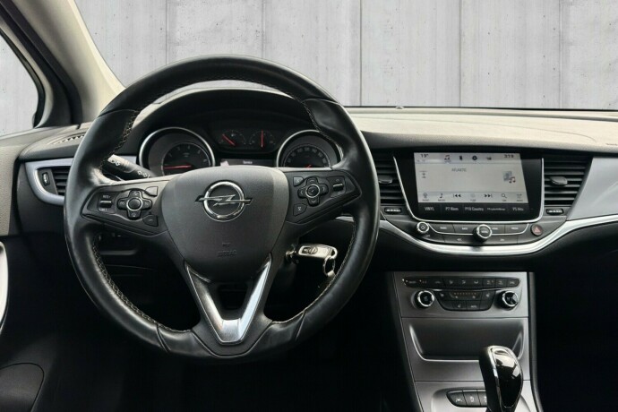 opel-astra-bensin-2016-big-10
