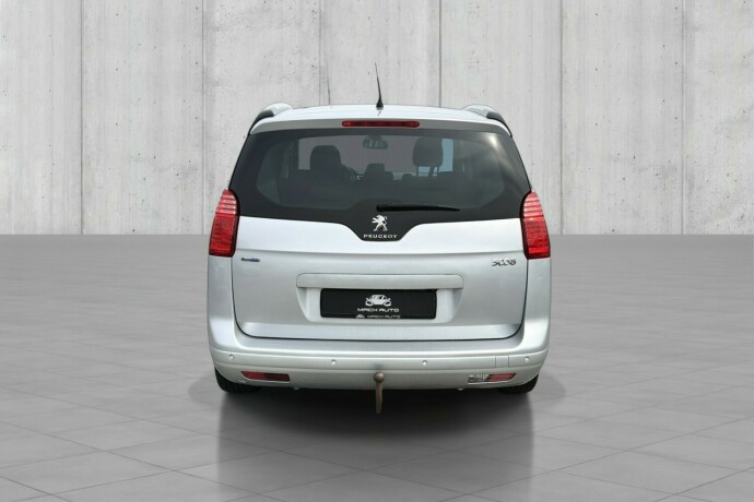 peugeot-5008-diesel-2015-big-4