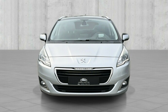 peugeot-5008-diesel-2015-big-1