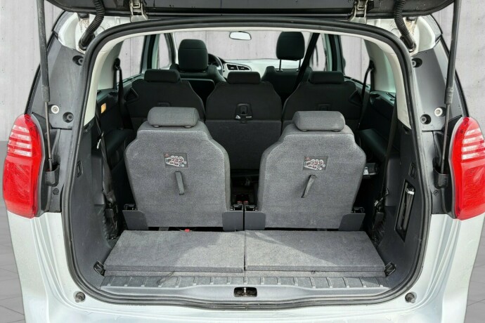 peugeot-5008-diesel-2015-big-18
