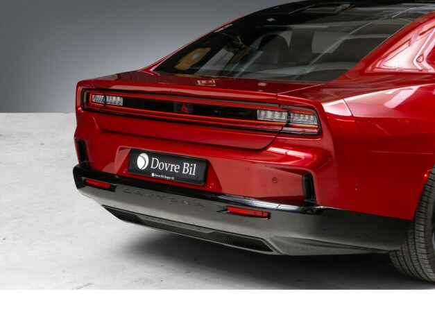 dodge-charger-elektrisitet-2025-big-6