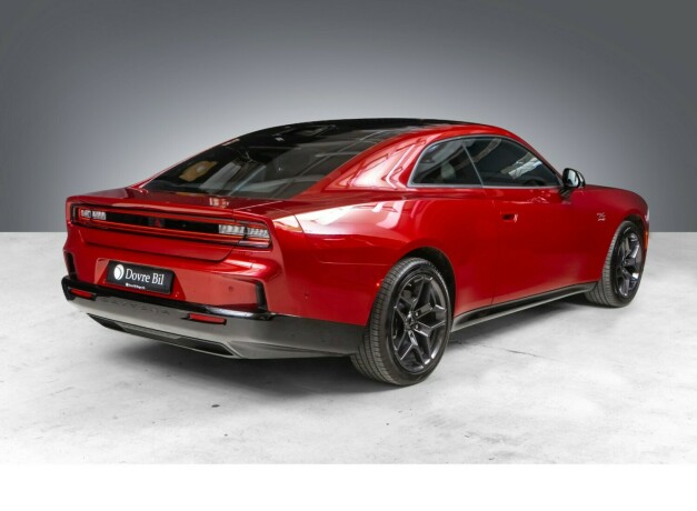 dodge-charger-elektrisitet-2025-big-5