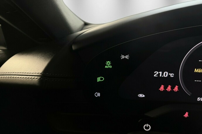 porsche-taycan-4-elektrisitet-2022-big-18