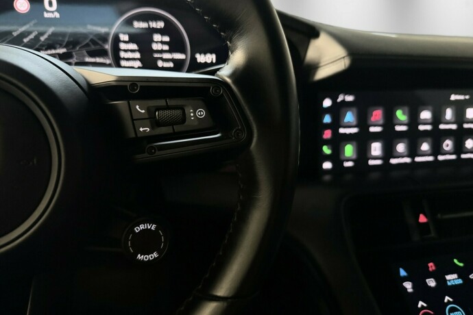 porsche-taycan-4-elektrisitet-2022-big-15