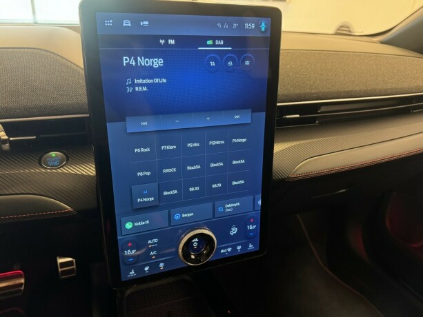 ford-mustang-mach-e-elektrisitet-2022-big-20