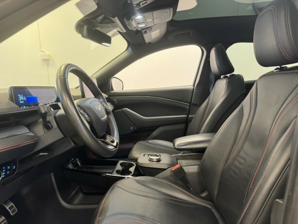 ford-mustang-mach-e-elektrisitet-2022-big-5