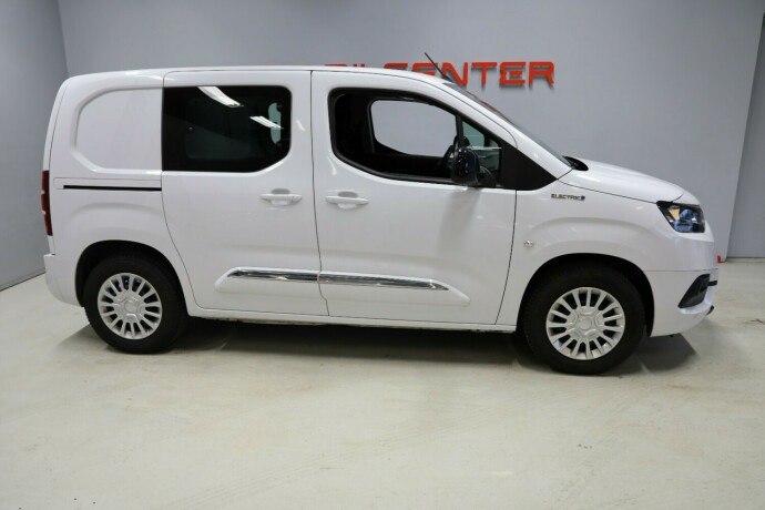 toyota-proace-city-elektrisitet-2023-big-2
