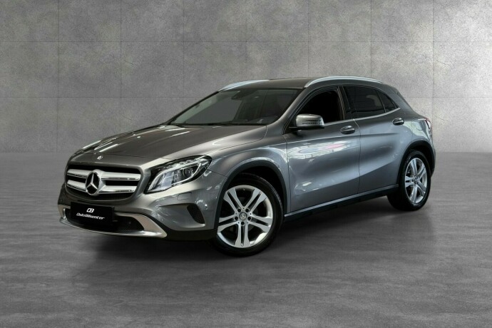 mercedes-benz-gla200-diesel-2015-big-1