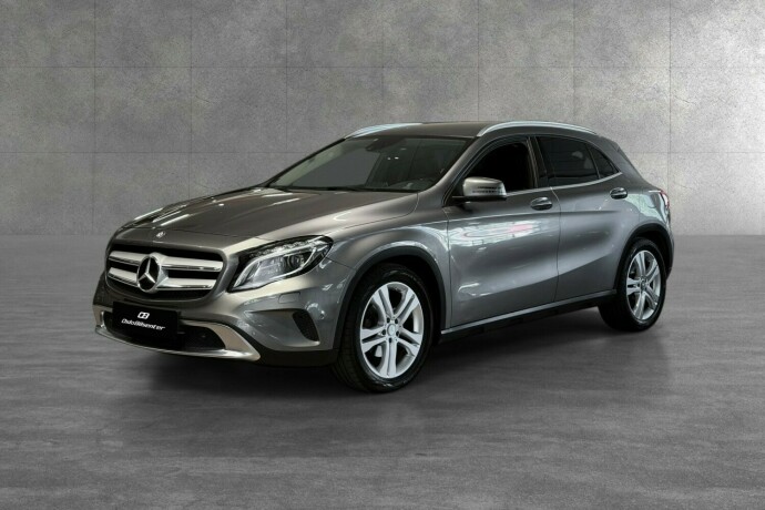 mercedes-benz-gla200-diesel-2015-big-2