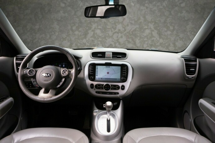 kia-soul-elektrisitet-2017-big-15