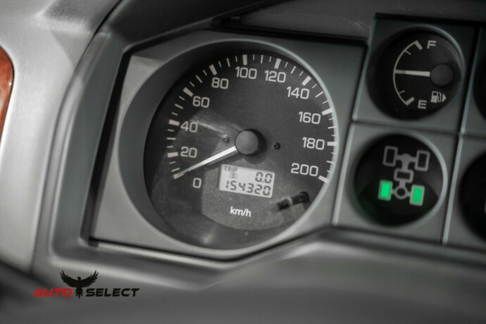 mitsubishi-pajero-diesel-2004-big-29