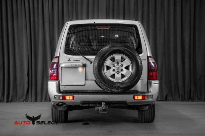mitsubishi-pajero-diesel-2004-big-7