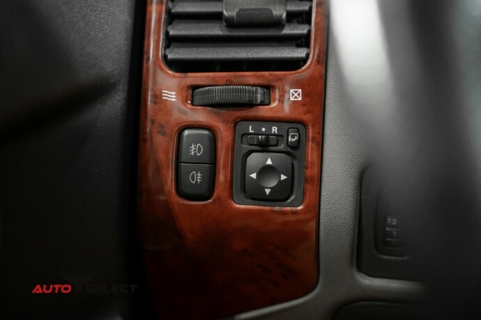 mitsubishi-pajero-diesel-2004-big-26