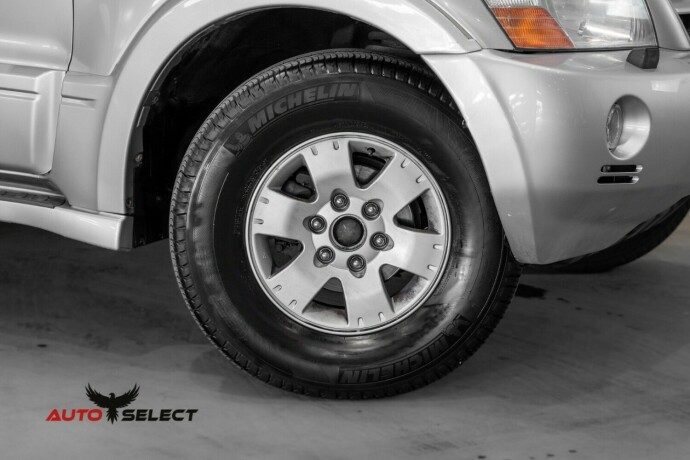 mitsubishi-pajero-diesel-2004-big-2